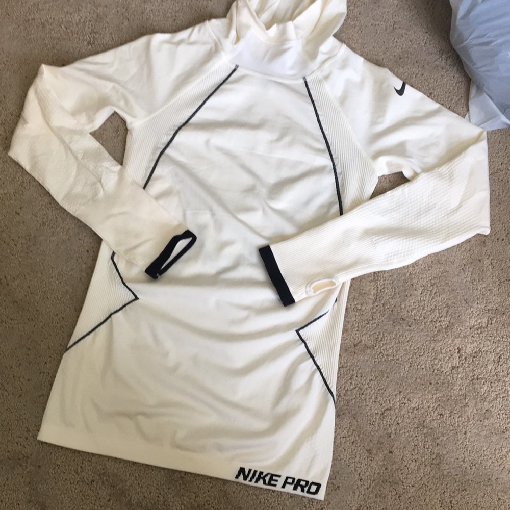 Nike Scoop Neck Hoodie